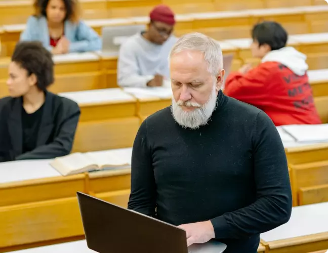 Kompleksowe zarządzanie zjawiskiem drop out’u na uczelni